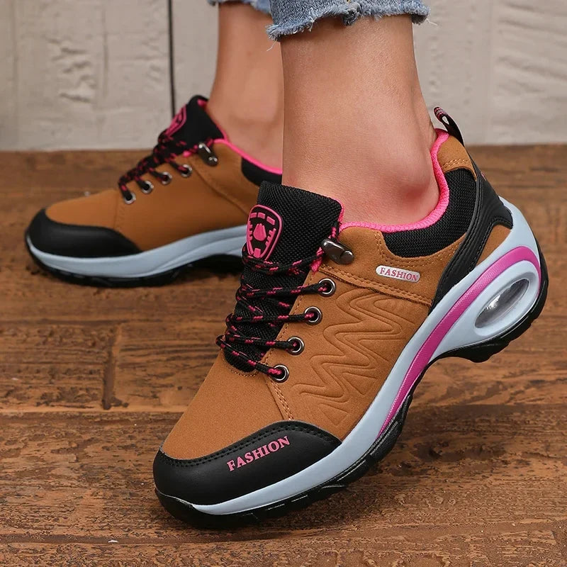 Fashionable Women's Black Genuine Leather Sports Shoes  Breathable and Comfortable Sports Shoes Suitable for Daily Use Exercise