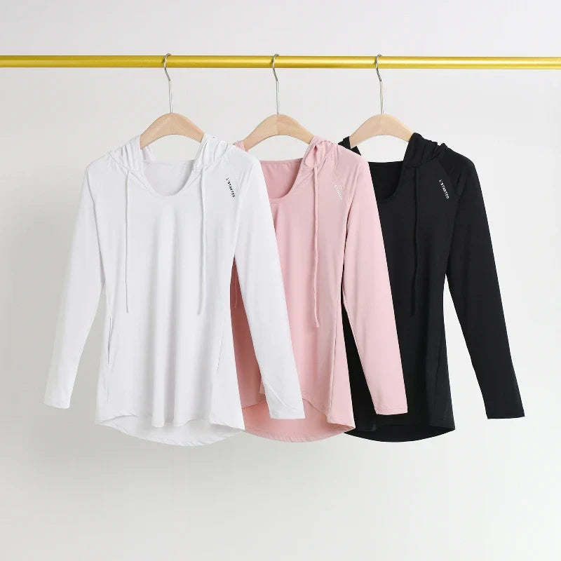 Camiseta con capucha AirFlow para yoga y running de mujer