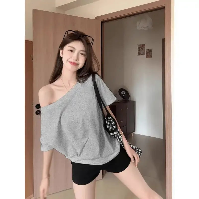 Fashion Loose Ladies Batwing Sleeve Trend Solid Color Off Shoulder Summer New Style Pullover Slash Neck Tshirt Tops Short Sleev