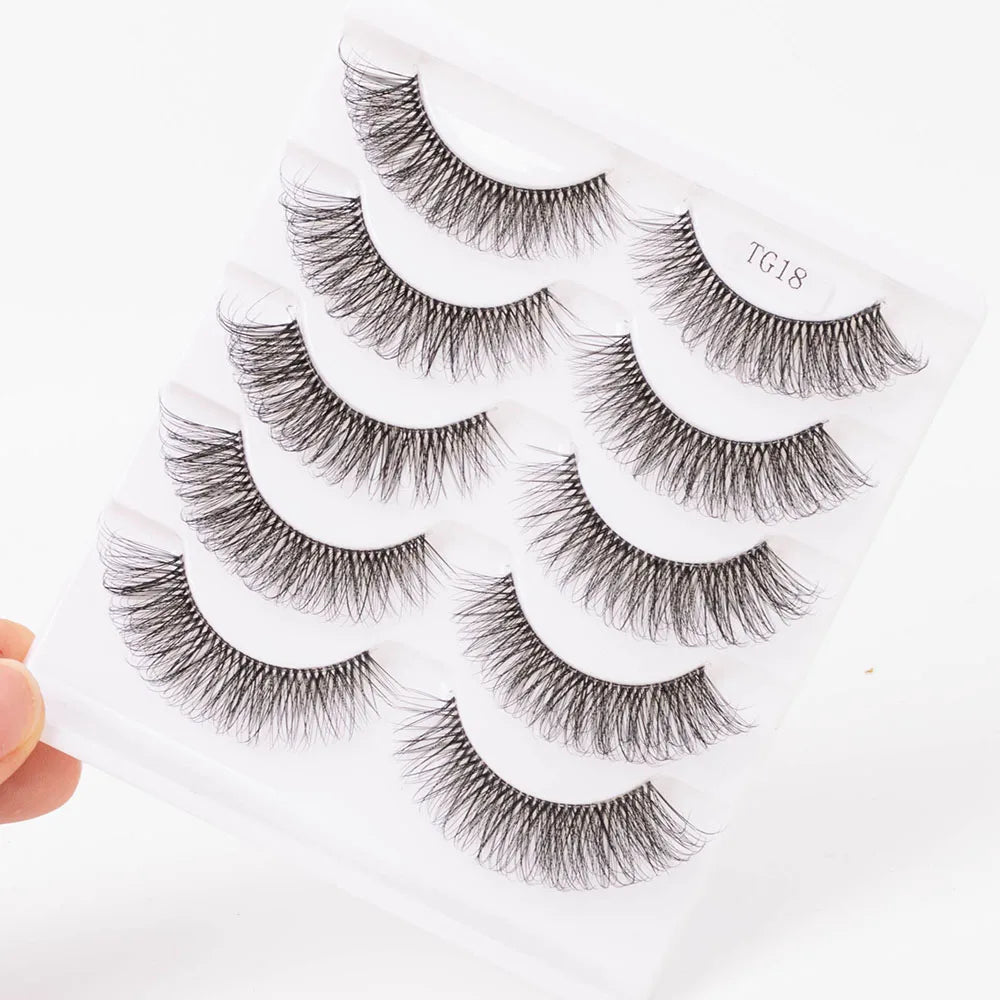 Yiernuo 1/5 Pairs Long Transparent Band Vegan Eyelash D Curl Russian Eyelashes Clear Band Lashes Invisible Band Lashes