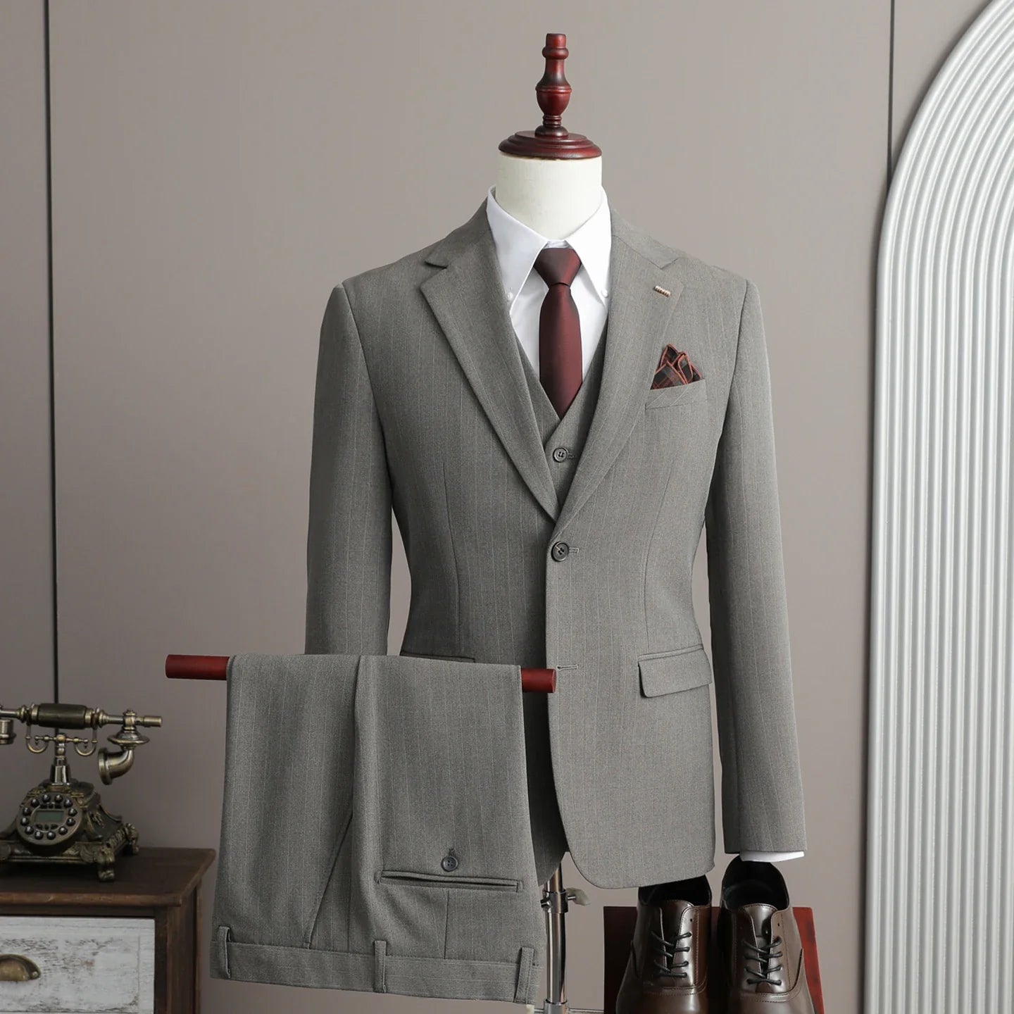 A Stylish and Cool Striped Casual Business Three-Piece Suit Set for
