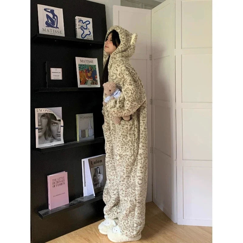 Leopard Hooded Pajamas Animal Kigurumi Unicorn Adult Onesies for Women Winter Sleepwear Flannel Pochets Overall Sets Slippers