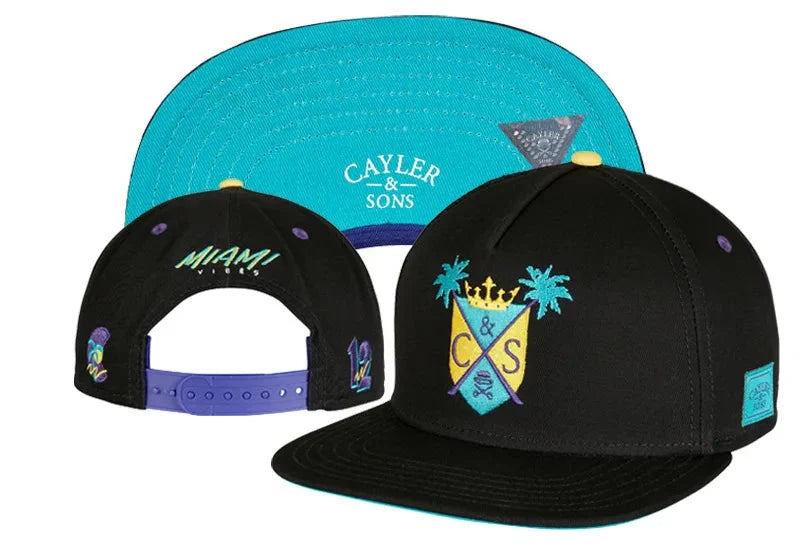 Gorra Ajustable de Béisbol con Visera Plana – Diseño Mano Calavera