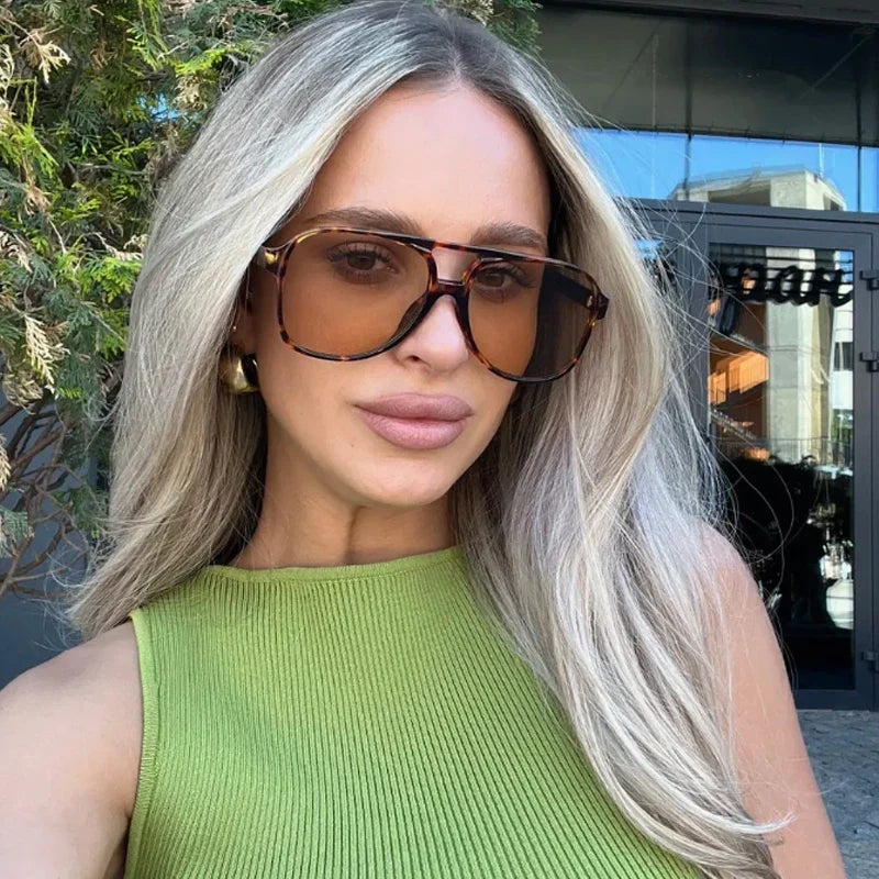 Protective Glasses Fashion Large Frame Square Women Sunglasses Colorful Lens Gradient Sun Glasses Outdoor Casual Eyewear UV400