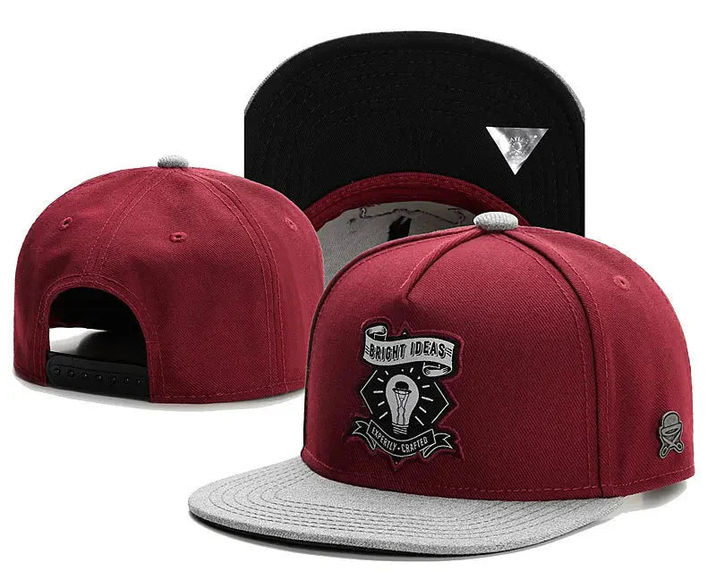 Gorra Ajustable de Béisbol con Visera Plana – Diseño Mano Calavera