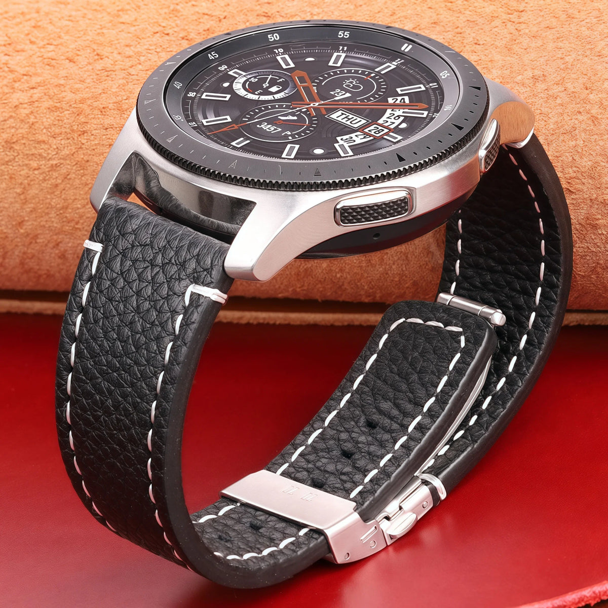 Garmin 18/20/22mm Quick Release Pebbled Leather Band with Folding Clasp