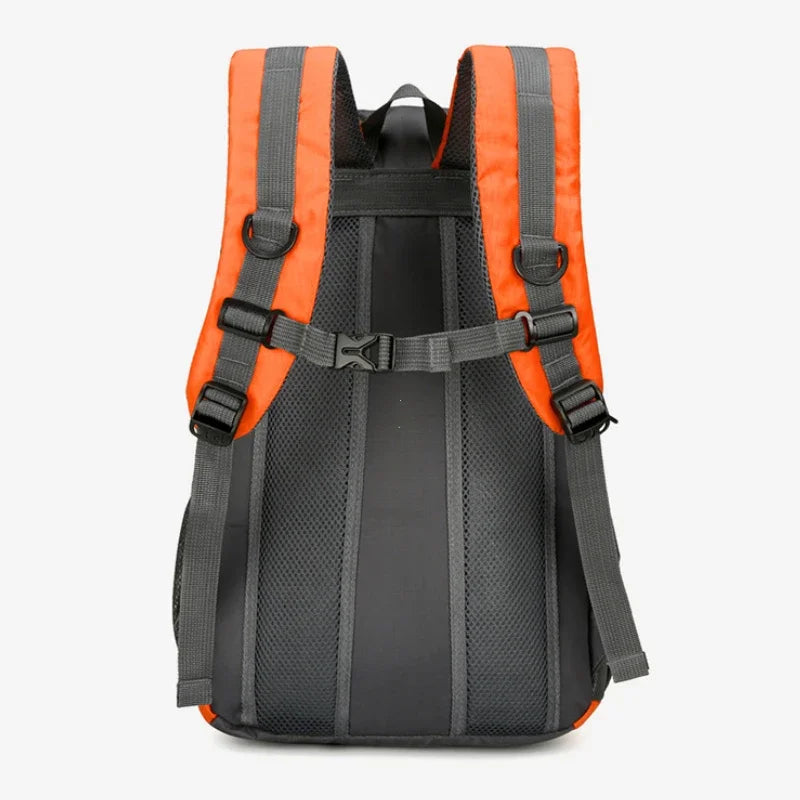 Waterproof Hiking Backpack Lightweight Outdoor Hiking Bag Large Capacity Travel Bag Hiking Cycling Backpack For Men And Women