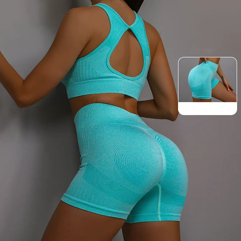 Conjunto de entrenamiento de shorts y traje de yoga para mujer