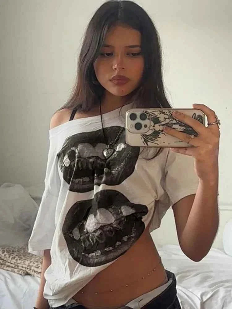 Women’s Streetwear Mouth Print Loose T-Shirt