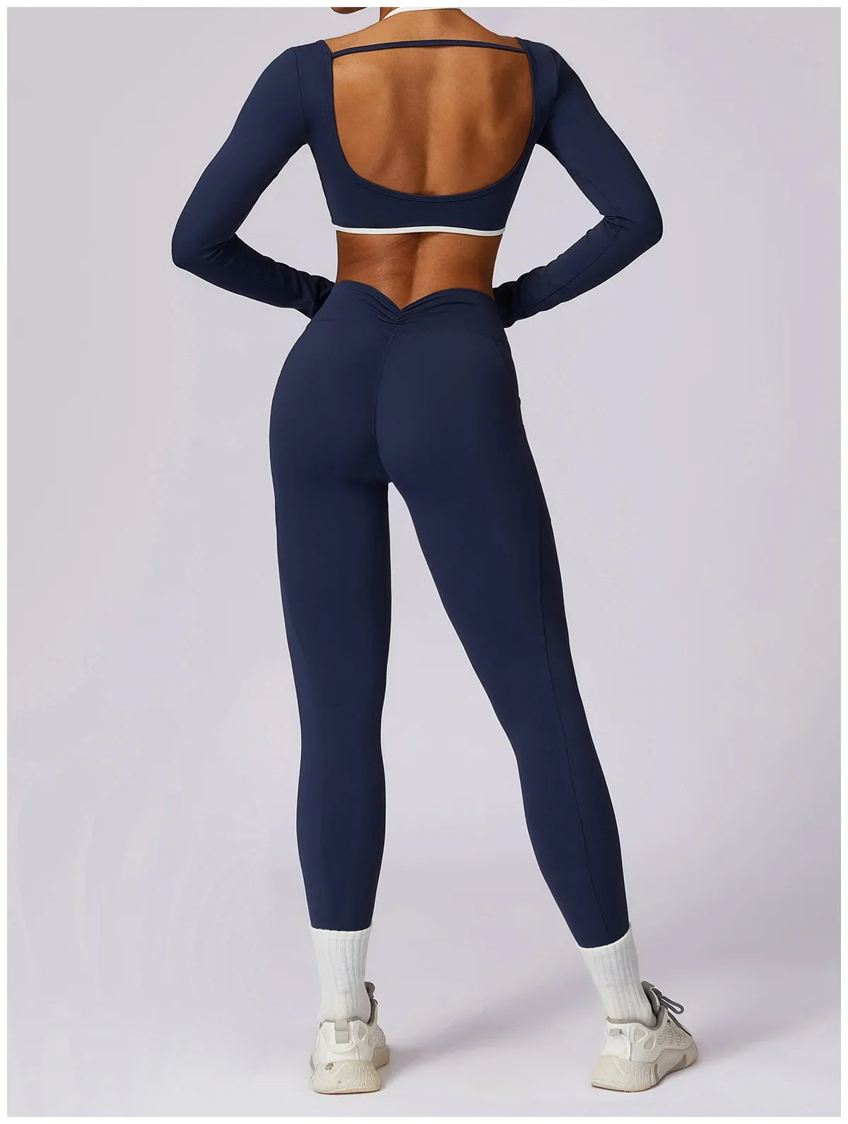 2-Piece Activewear Set – Long Sleeve Crop Top & Leggings