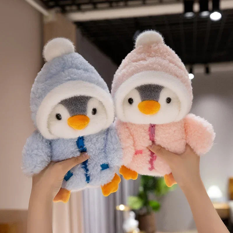Peluche de pingüino con parka