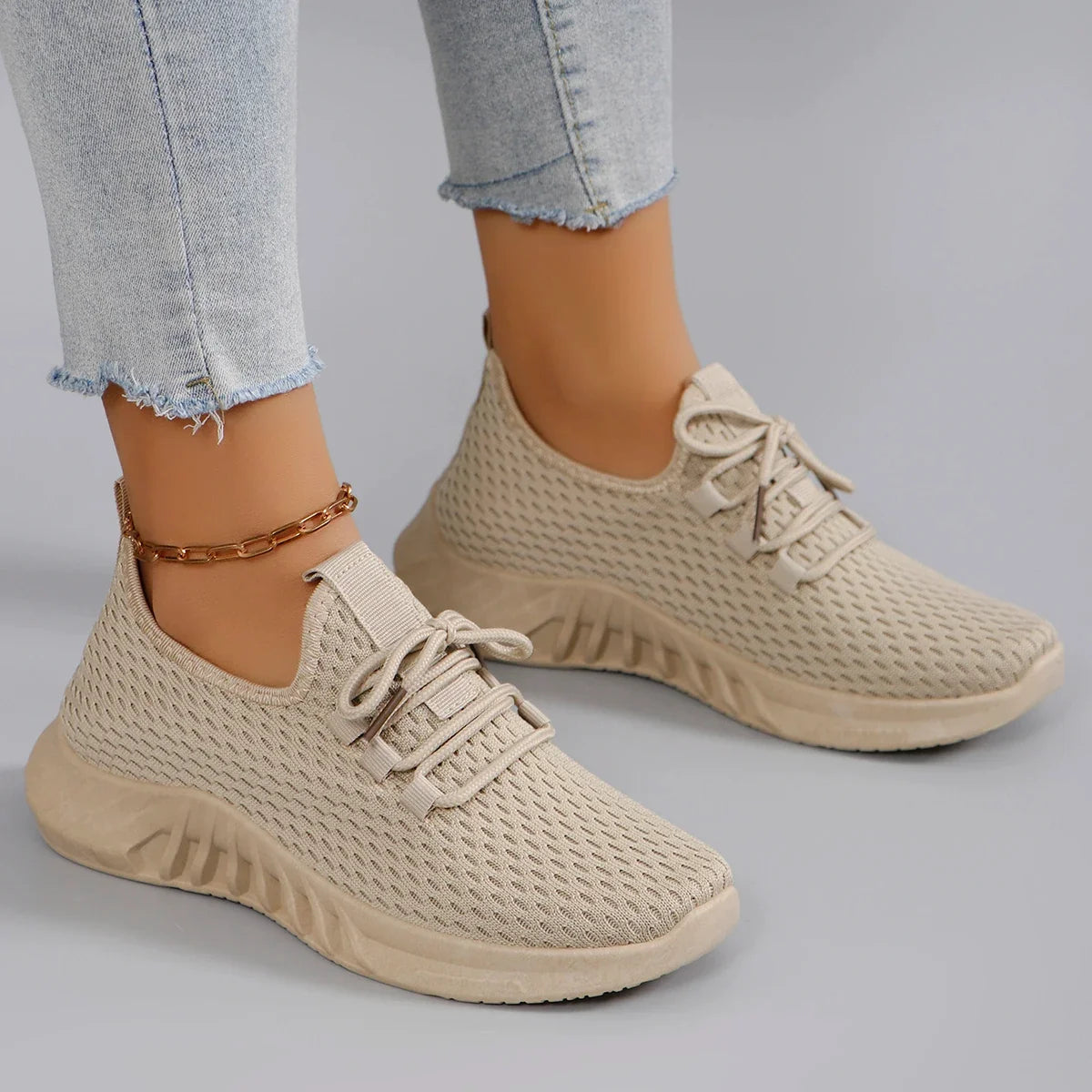 Spring new women's sports shoes, fashionable, breathable, lightweight, non-slip, wear-resistant, casual sports shoes, flat shoes