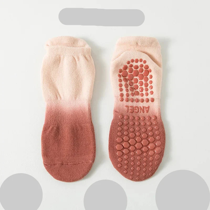 Non Slip Yoga Socks with Towel Grip
