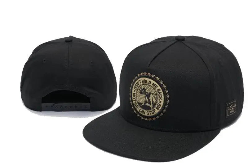 Gorra Ajustable de Béisbol con Visera Plana – Diseño Mano Calavera