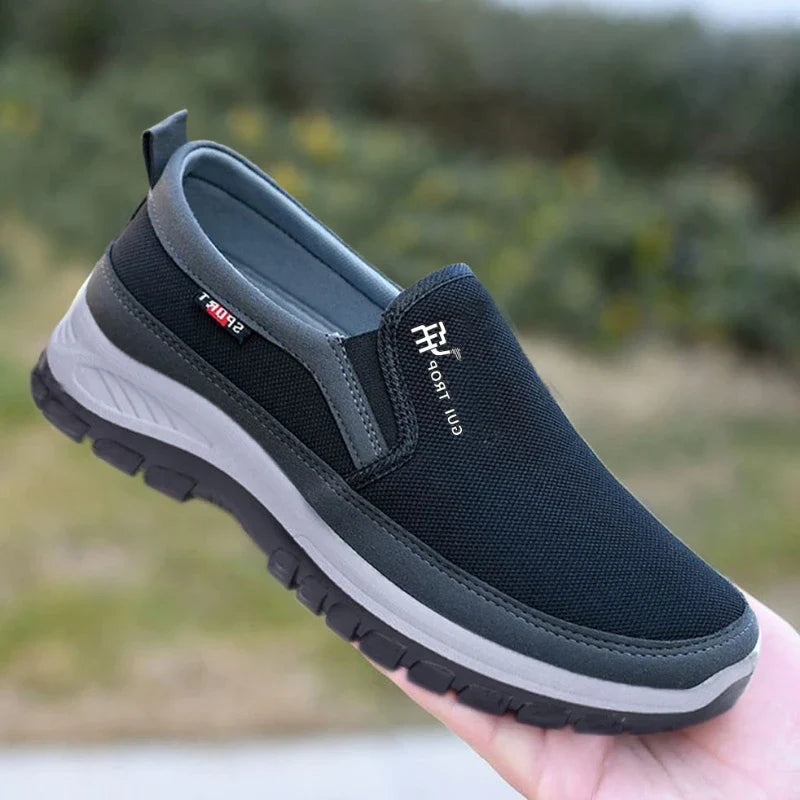 2026 Men Casual Shoes Breathable Soft Bottom Sneakers Men Non-Slip Walking Shoes Comfortable Slip-On Men Loafers Tenis Masculino