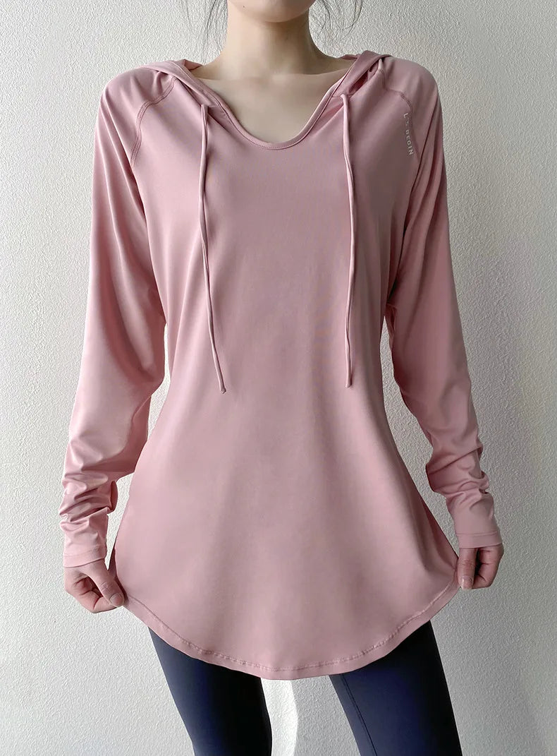 Camiseta con capucha AirFlow para yoga y running de mujer