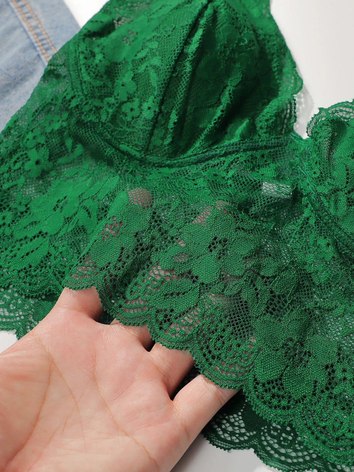 European and American green lace lingerie camisole vest women's gathering bra sexy breathable thin women's braissere MR2641