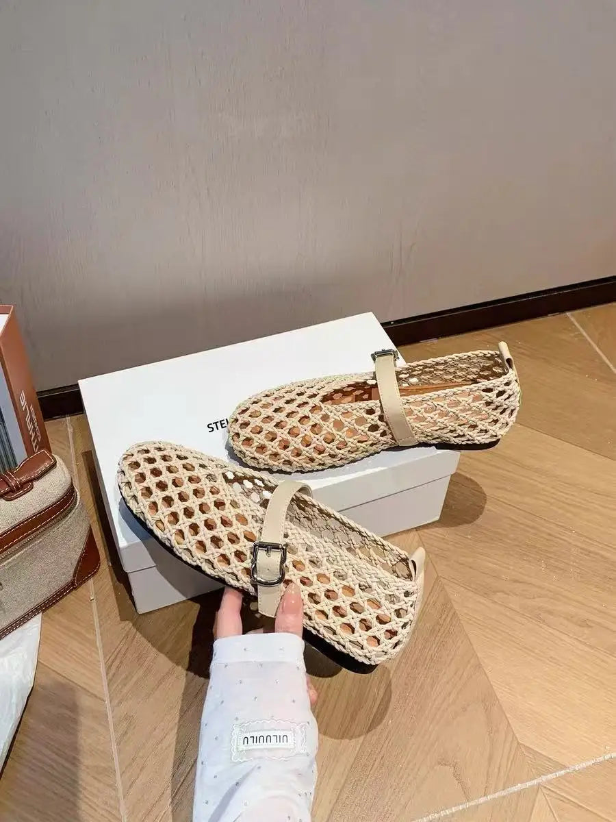2026 Summer New Fashion Simple One-Buckle Vintage Flats for Women, Soft and Comfortable Ballet Shoes, Shallow Mouth Sandals