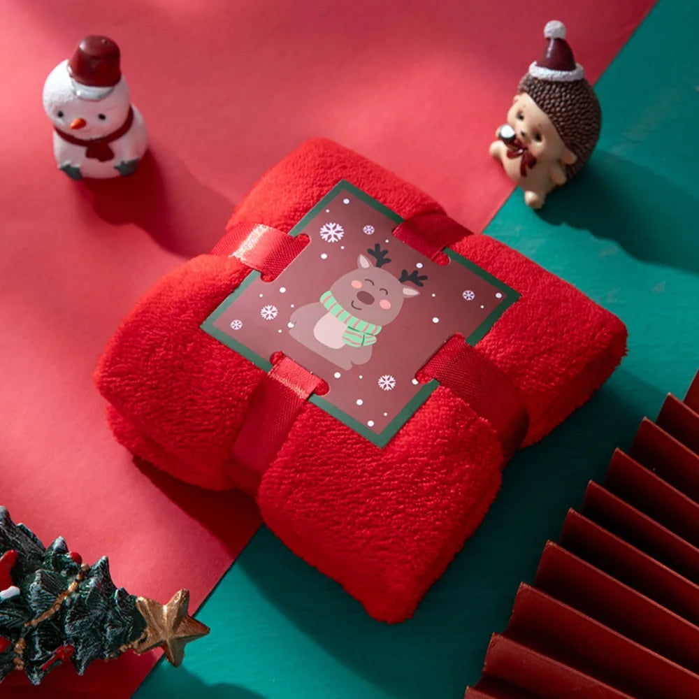 Coral Velvet Christmas Towel Reusable Absorb Water Face Towel Xmas Holiday Decorative Wash Cloth Christmas Gift Party Gift