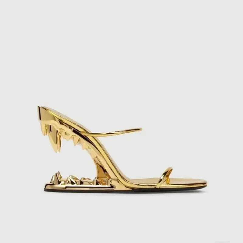 2026 Summer New Metal Tiger Teeth Single Shoes, High Heels, Fashion Show, Women's Wear, Size 44 Women's Sandals