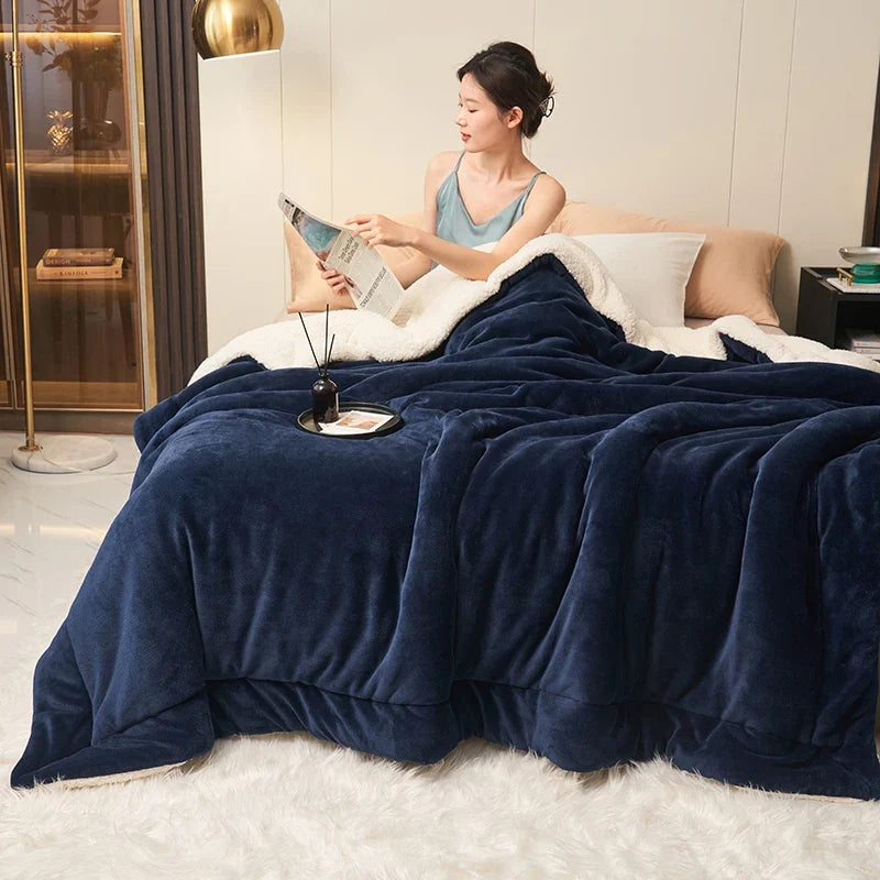 Flannel Sherpa Reversible Blanket, One Side Soft Flannel Other Side Cozy Sherpa Fleece, Lightweight Warm Throw for Sofa Travel