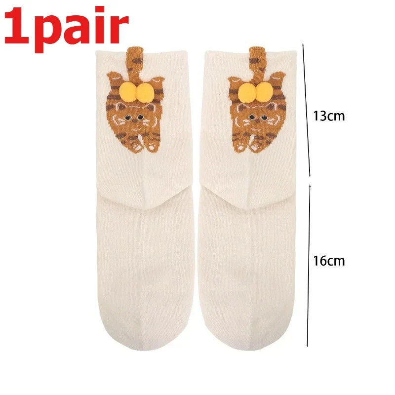 4pcs Funny Abstract 3D Cat Butt Mid-Tube Socks Cartoon Quirky Cotton Casual Socks Cat Egg Floor Sock for Cute Girls Couple Gifts