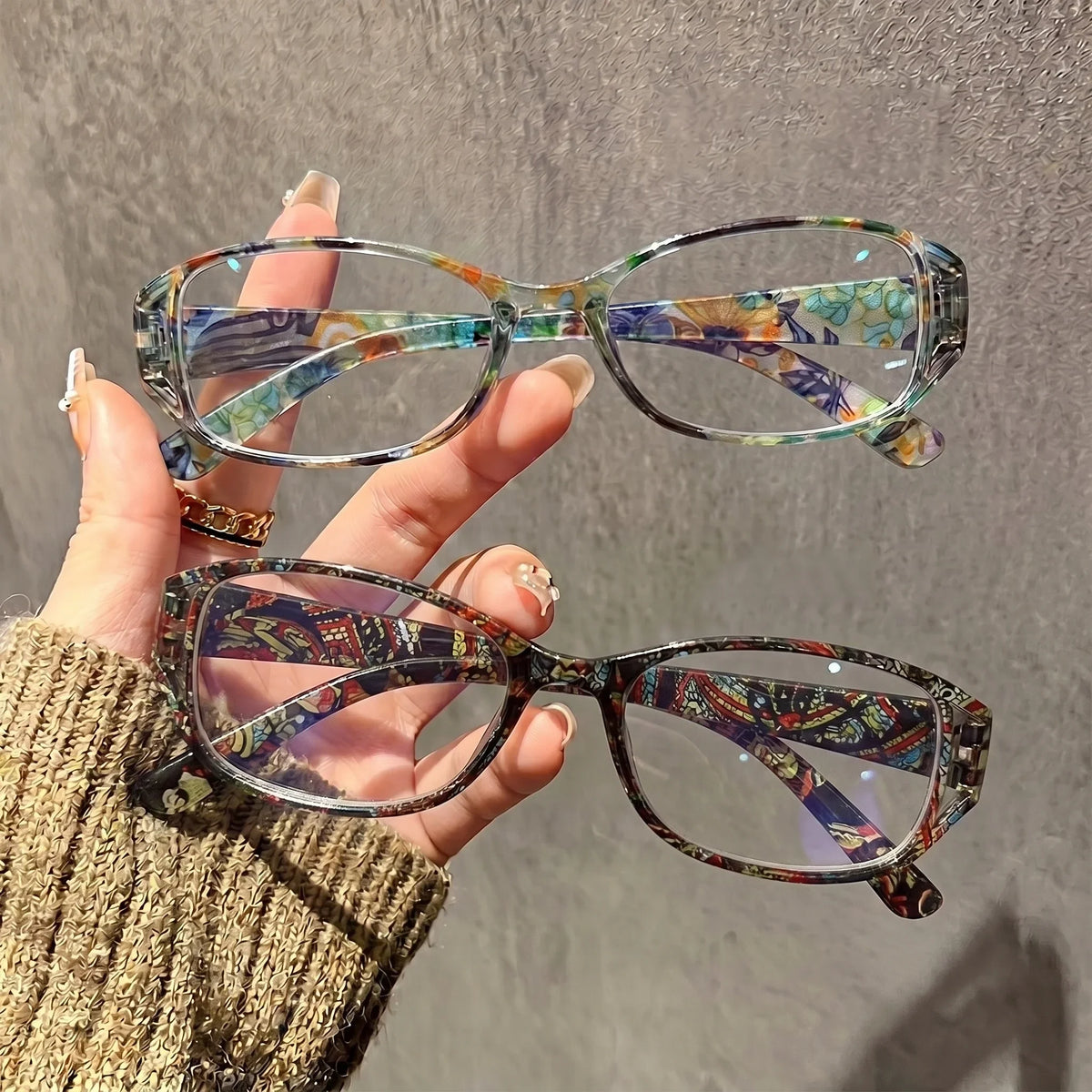 7 Pairs of Retro Colored Flower Anti Blue Light Reading Glasses, Home and Outdoor Multi Scene Elderly Glasses