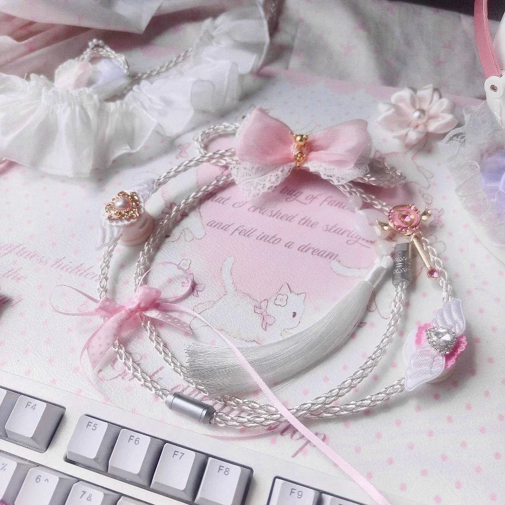 8K Luminous Keyboard Aviation Plug Cable Costom 1.3m USB-TypeC Cute Pink Keyboard Cable Spiral Single Crystal Copper Cable Gift