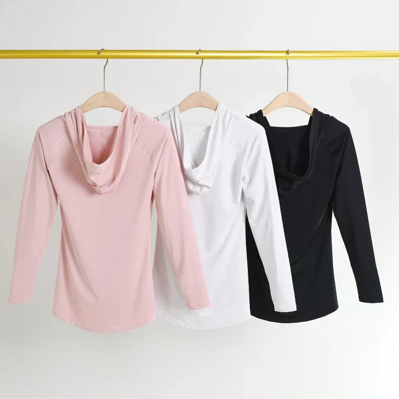 Camiseta con capucha AirFlow para yoga y running de mujer