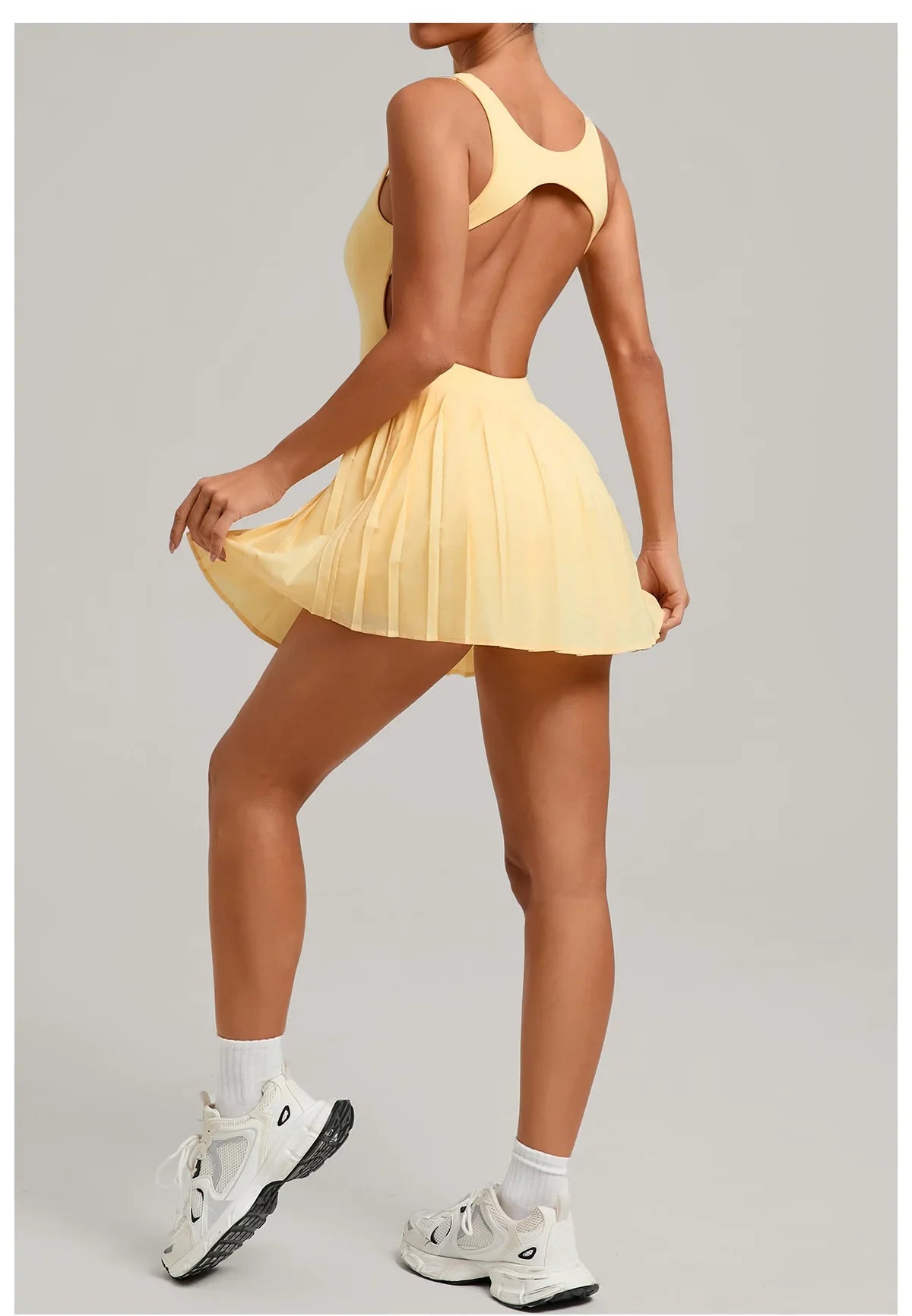 New Large Backless Tennis Dresses Women Solid Color Sleeveless Glare Pleated Yoga Skirt with Pocket Shorts Running Fitness Dress