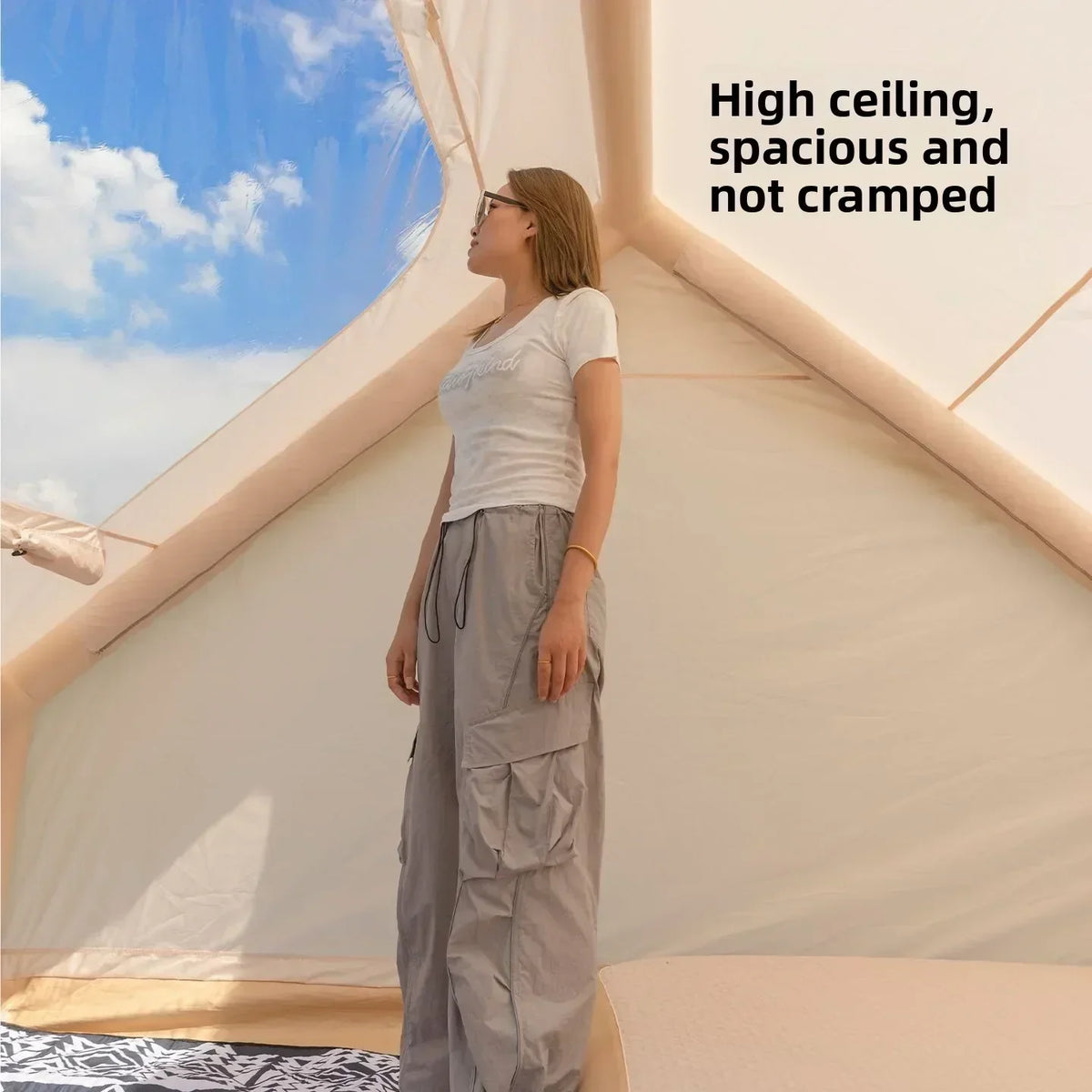 MOUNTAINHIKER 6.3㎡ Starry Sky Pattern Inflatable Tent Black Observation Skylight Quick Setup Outdoor Camping for 3/4 People Anti