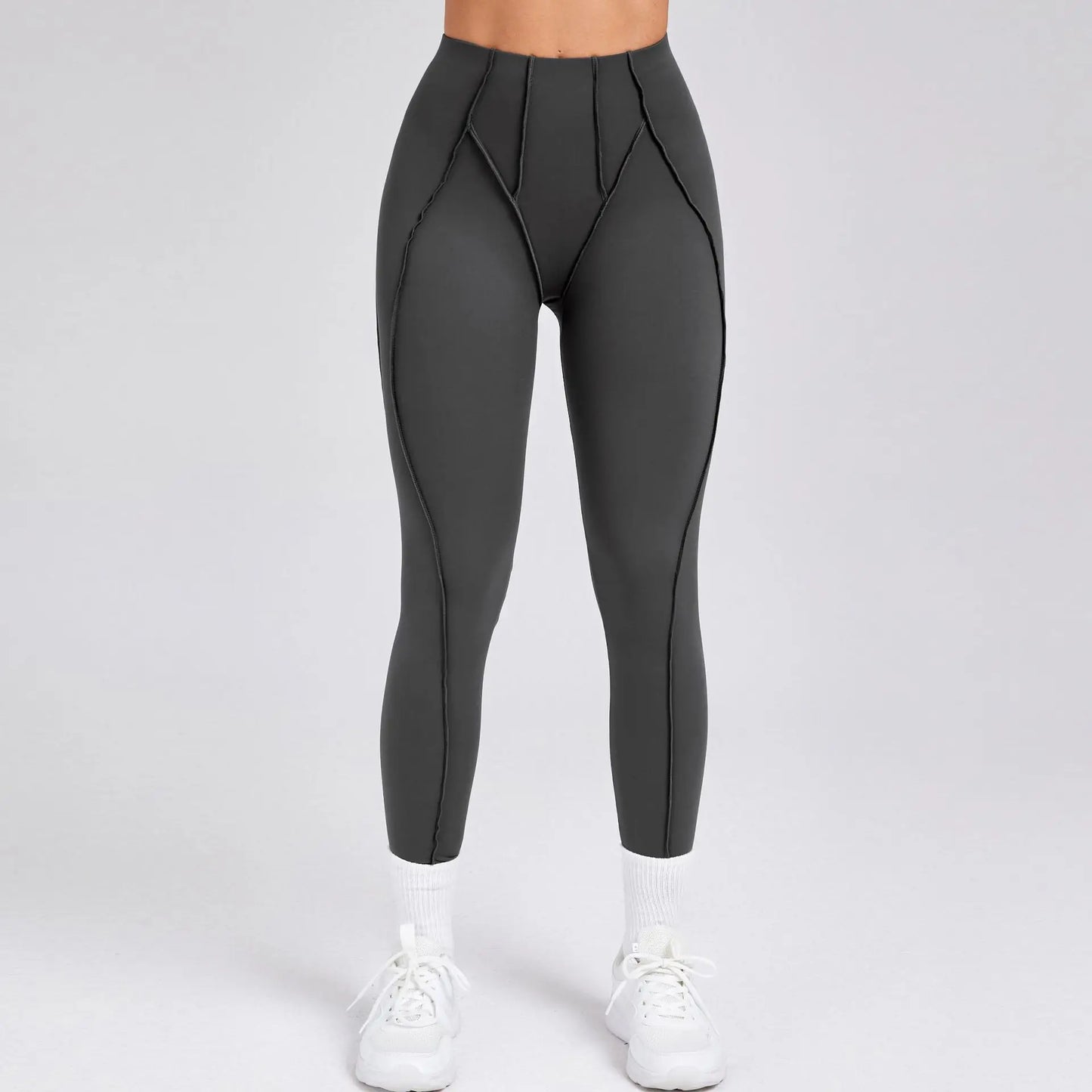 2-Piece Yoga Set – Open Back Sports Bra & High Waist Shorts
