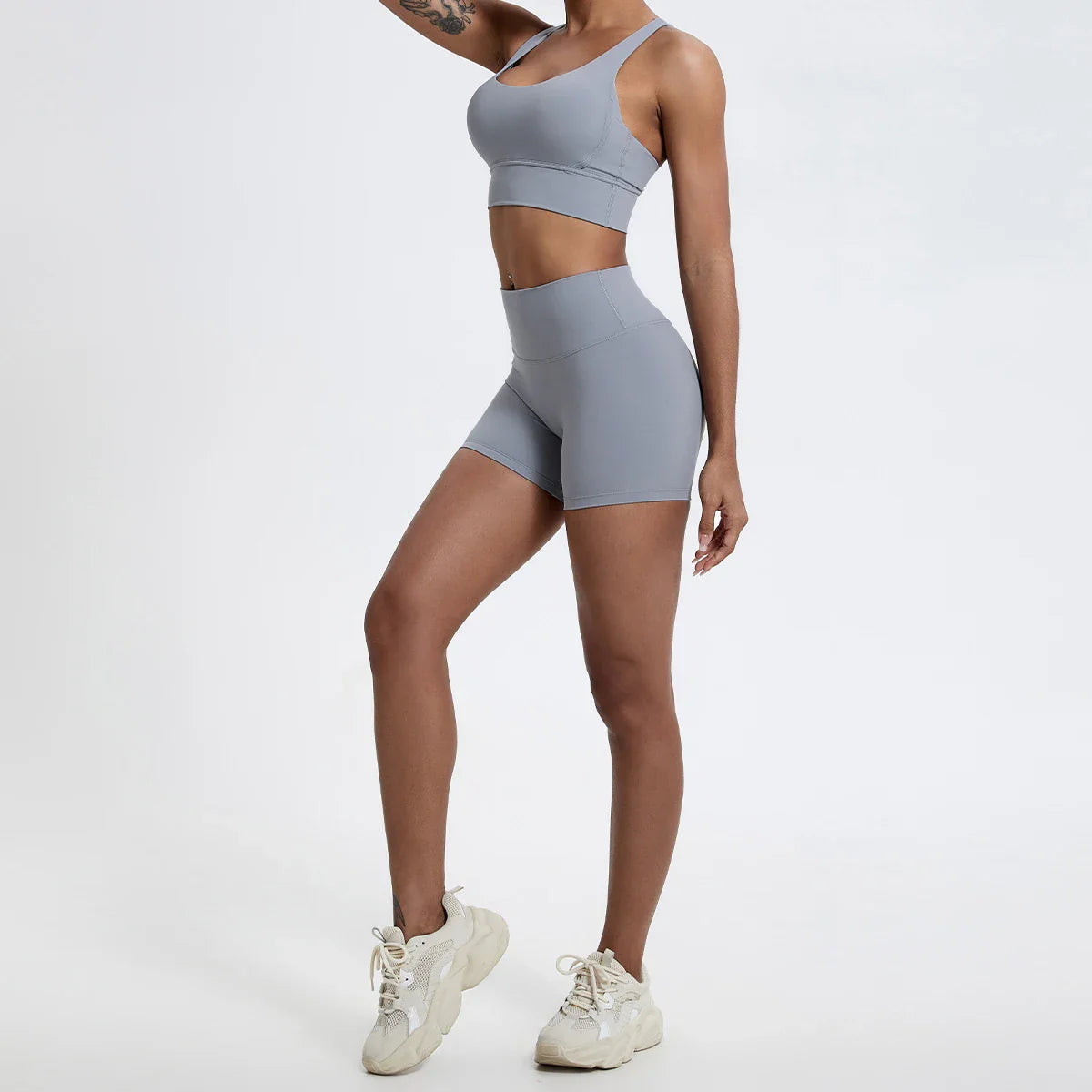 Pantalones cortos de gimnasio tipo leggings con efecto push-up para glúteos de mujer