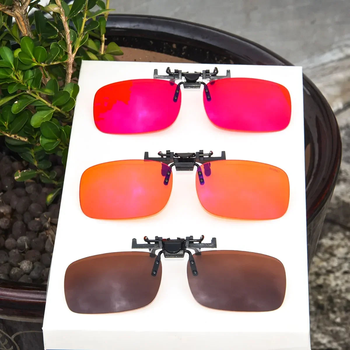 SHINU Polarized clip-on glasses Anti Blue Light Polarized Sunglasses Worn Over Glasses Yellow Lenses Glasses For Night Driving