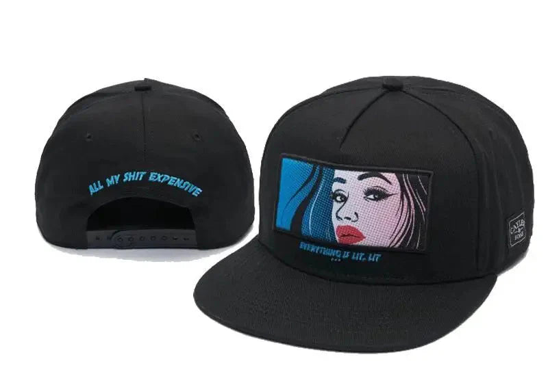 Gorra Ajustable de Béisbol con Visera Plana – Diseño Mano Calavera