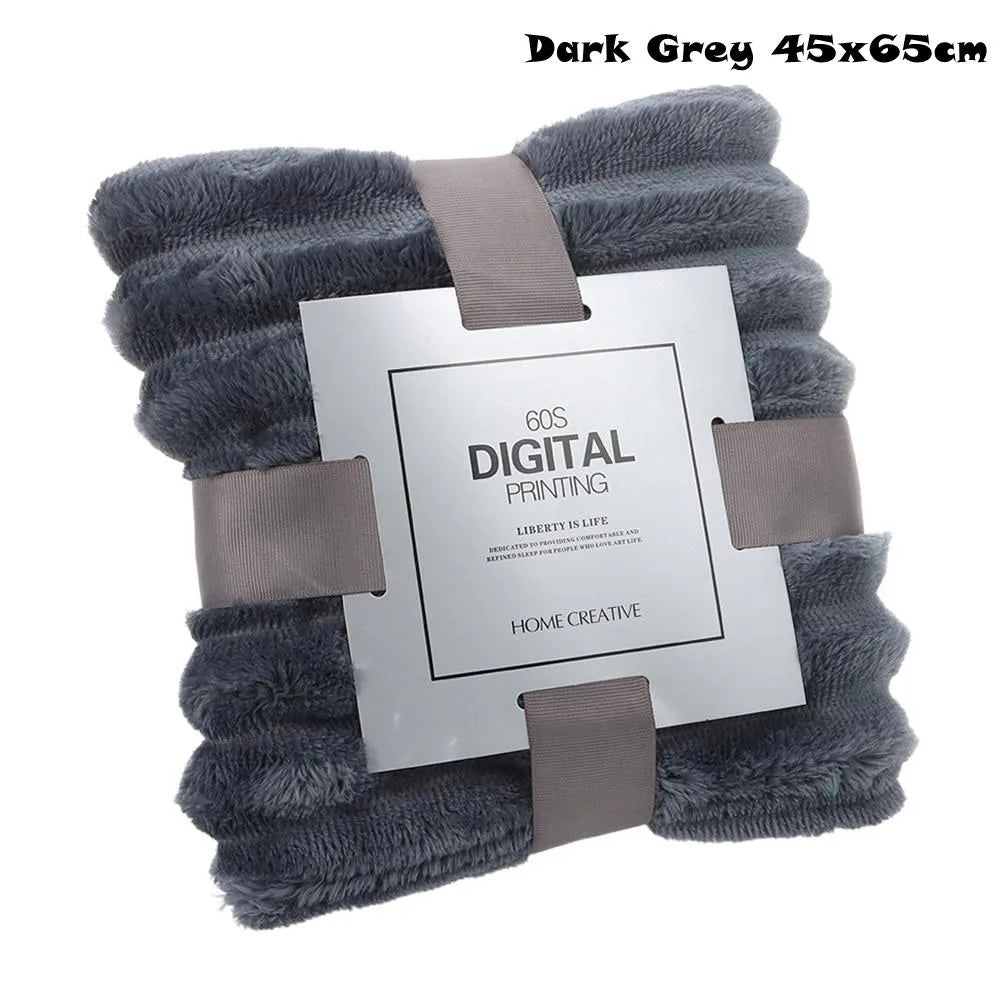 New Double Sided Warm Blanket Warm Skin-Friendly Throw Blanket Breathable Ultra Soft Bunny Blanket