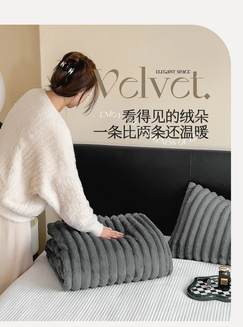 2025 autumn and winter new solid color imitation rabbit fur blanket thickened blanket drawn milk fleece blanket,  no pillowcase