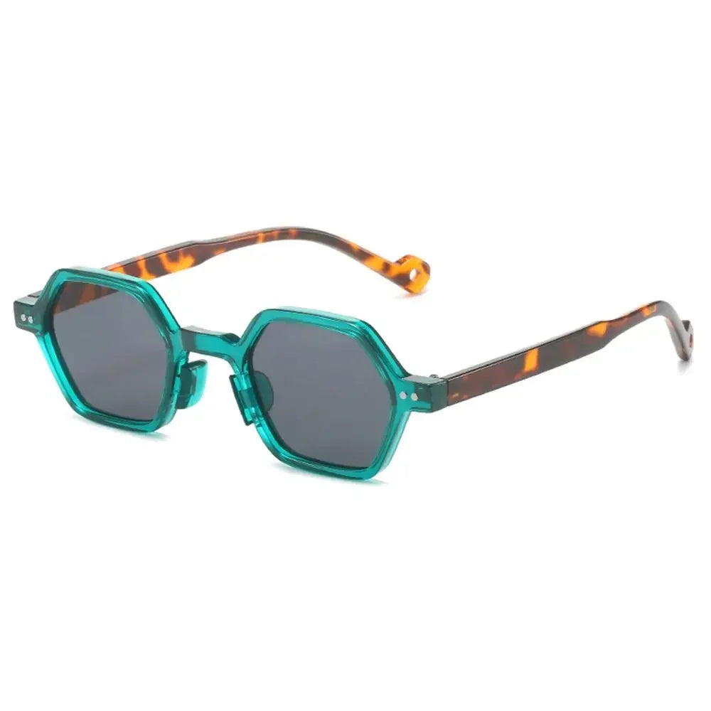 New Hippie Small Round Square Sunglasses Men Women Retro Steam Punk Glasses Vintage Gradient Driving Glasses UV400