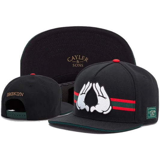 Gorra Ajustable de Béisbol con Visera Plana – Diseño Mano Calavera