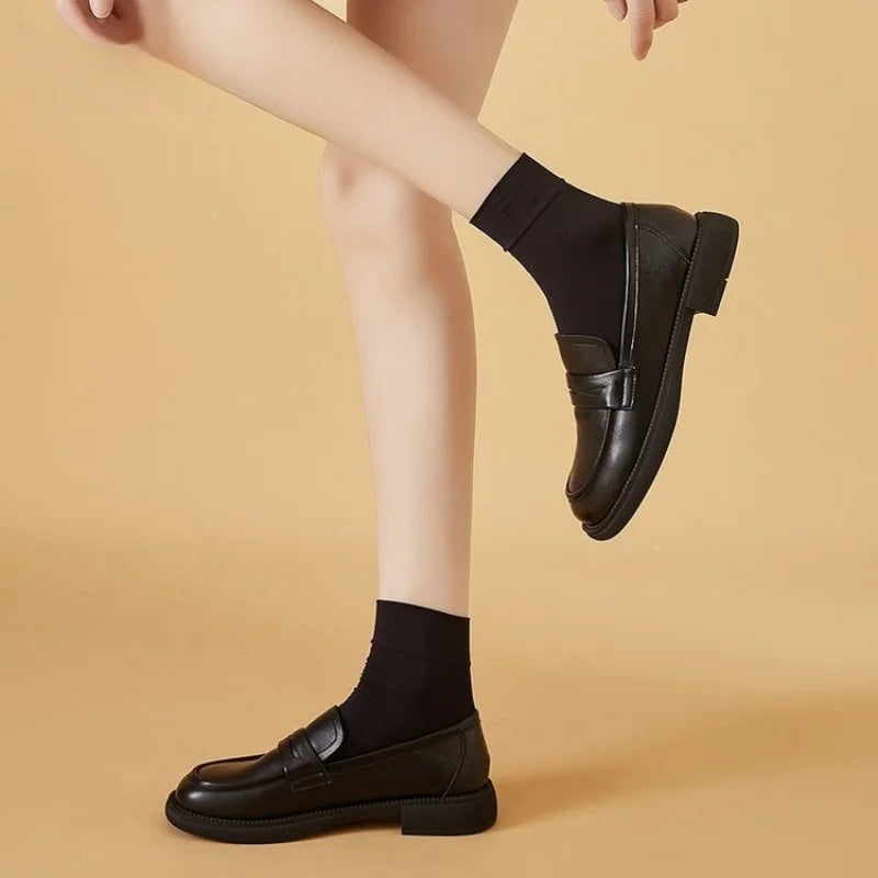 Women's Soft Sole Loafers - Comfortable Slip-On Flats, Suitable for Commuting and Casual Wear, Minimalist Design, Mother's Shoes