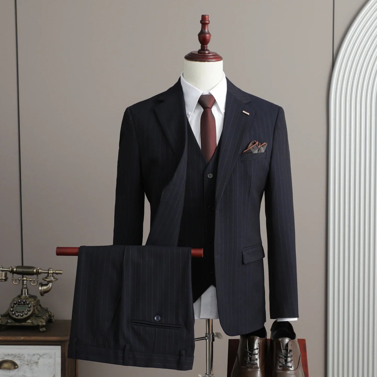 A Stylish and Cool Striped Casual Business Three-Piece Suit Set for