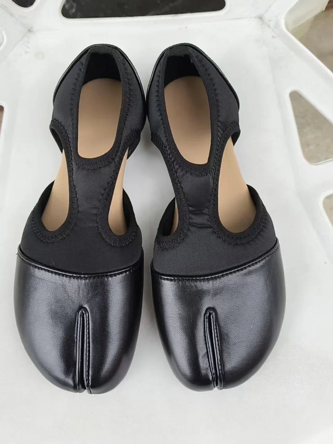 Women Brand Mary Janes Shoes Summer Split Toe Tabi Walking Sneakers Casual Splicing Loafers Designer Ballet Flats Shoes балет