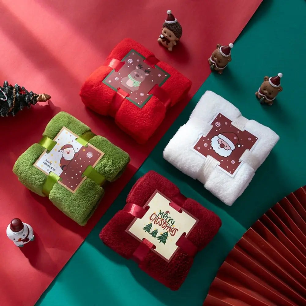 Coral Velvet Christmas Towel Reusable Absorb Water Face Towel Xmas Holiday Decorative Wash Cloth Christmas Gift Party Gift