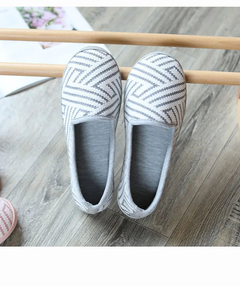 New 2026 Spring Autumn At Home Thermal Anti-Skid Slippers Women's Knitted Indoor Slippers Soft Outsole House Shoes