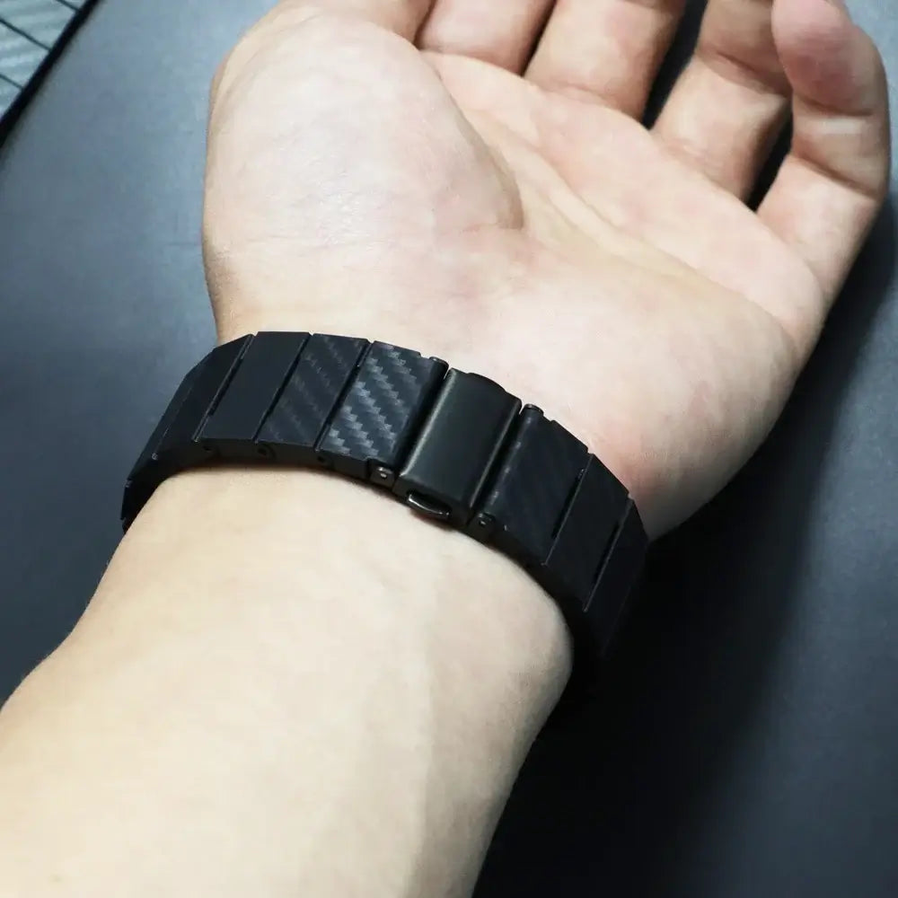 Google Pixel Watch 5, 4 & 3 41mm Carbon Fiber Pattern Link Band