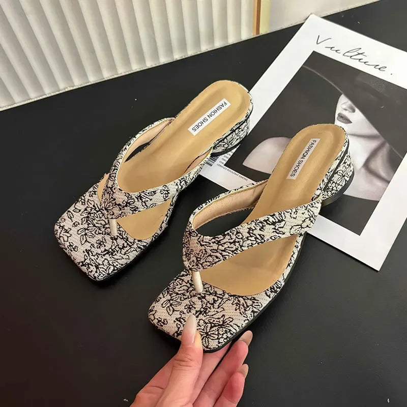Summer Clip Toe Women Slippes New 2025 Fashion Elegant Wedges Heel Slides Shoes Ladies Casual Outdoor Beach Flip Flops Sandalias