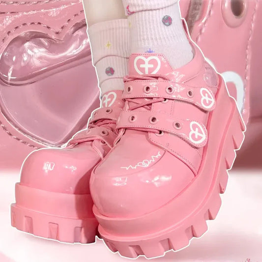 Zapatos Mary Jane con Plataforma y Corazones Cruzados