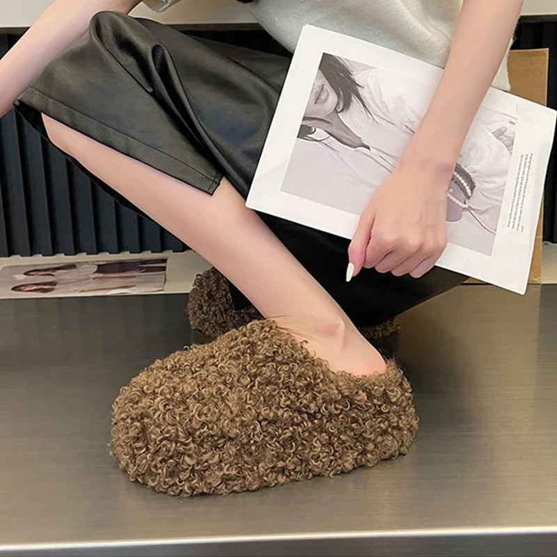 Winter 2026 Fashion Women's Shoes Comfortable Plush Velvet Warm Fluffy Slippers Home Non-slip Lightweight Soft Indoor Slippers