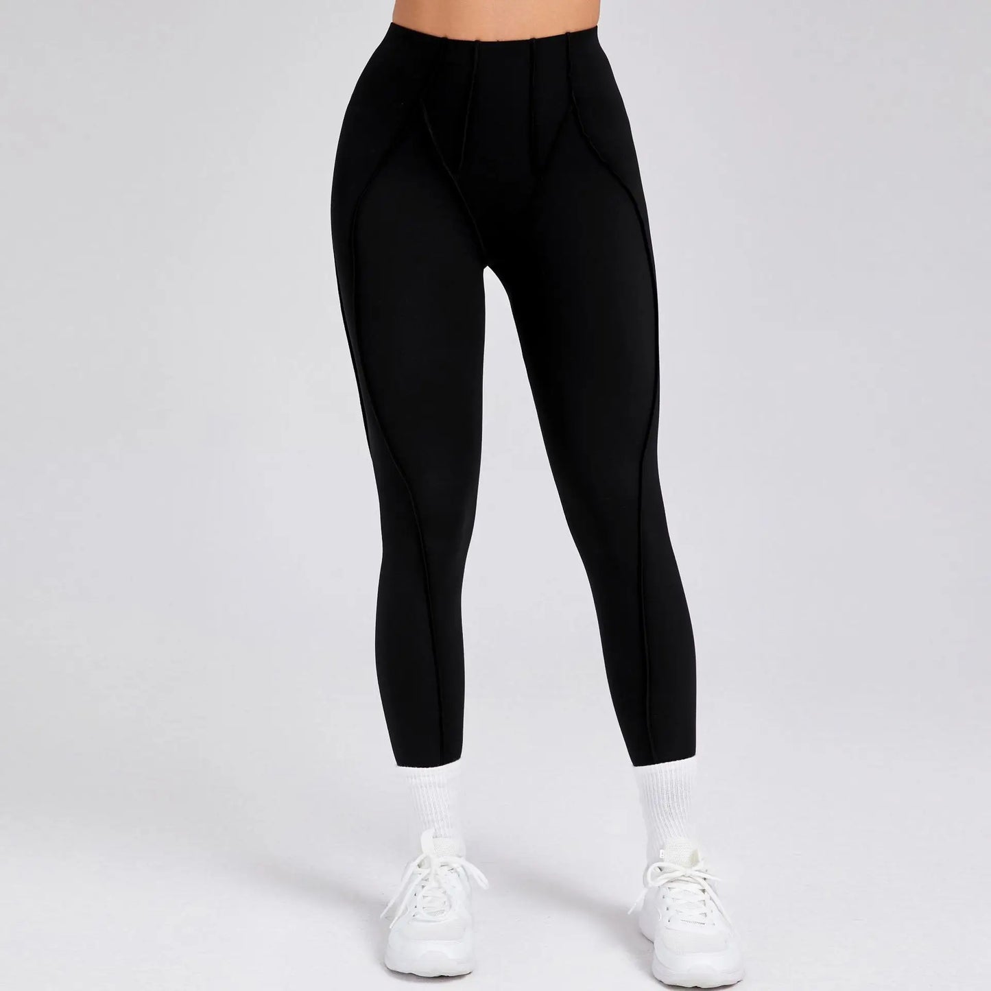 2-Piece Yoga Set – Open Back Sports Bra & High Waist Shorts