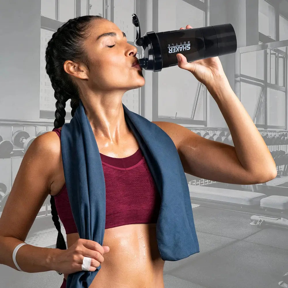 Portable Exercise Shaker with Mixing Compartments